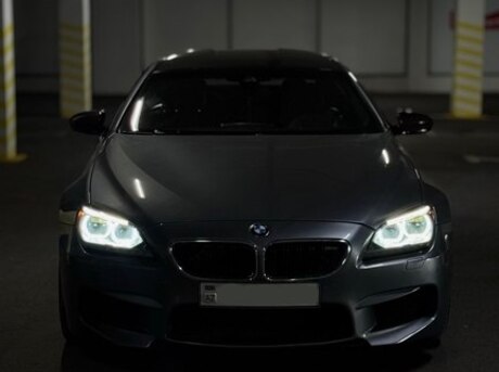 BMW M6 2013