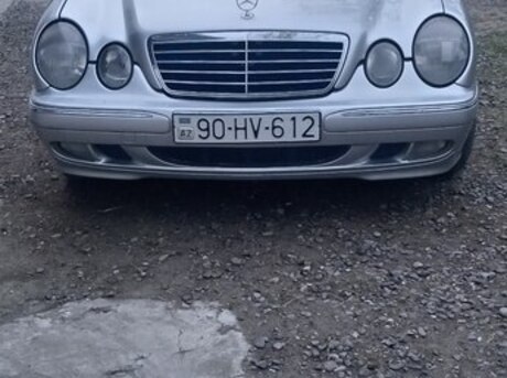 Mercedes E 220 d 2000