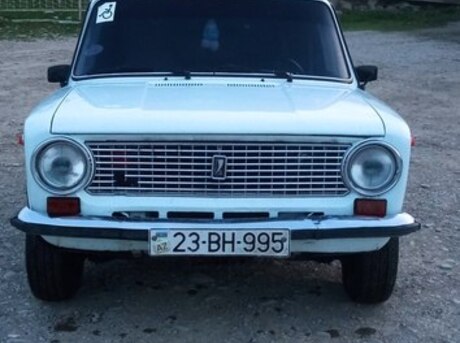 LADA (VAZ) 21011 1985