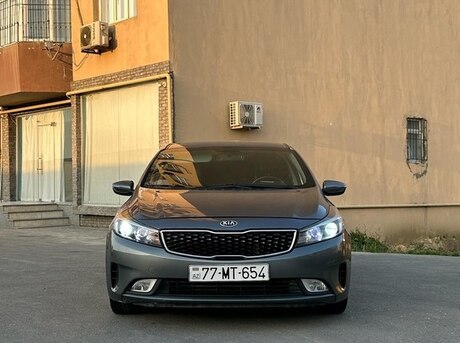 Kia K3 2016