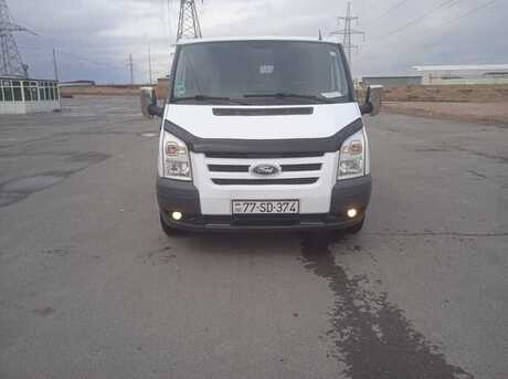 Ford Transit 2010