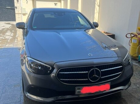 Mercedes E 300 e 2021