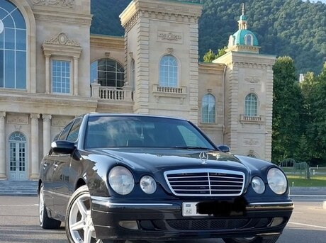 Mercedes E 240 2000
