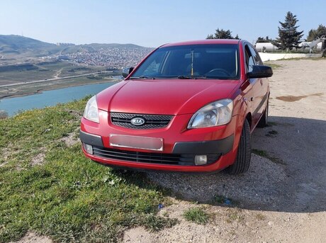 Kia Rio 2005