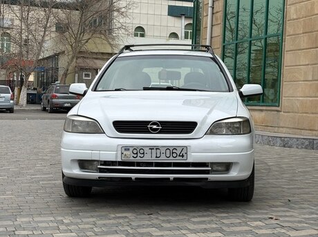 Opel Astra 2005