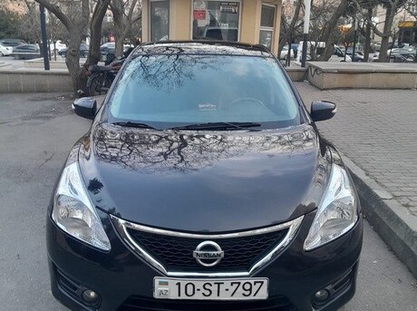 Nissan Tiida 2013