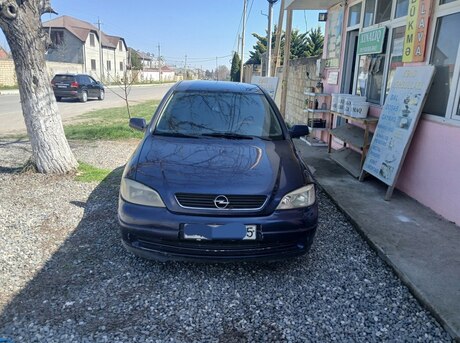 Opel Astra 1998