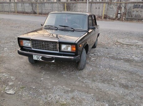 LADA (VAZ) 2107 2010