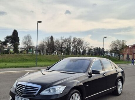 Mercedes S 500 4MATIC 2012
