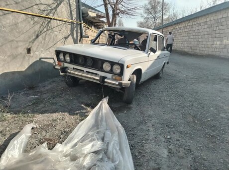 LADA (VAZ) 2106 1989
