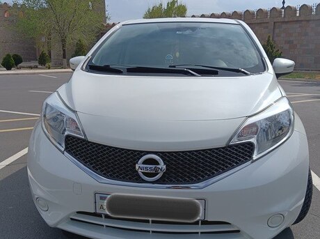 Nissan Note 2015