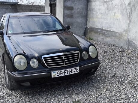 Mercedes E 220 d 2001