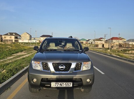 Nissan Pathfinder 2005