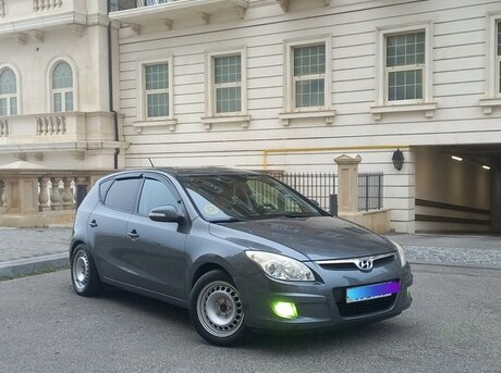 Hyundai i30 2009