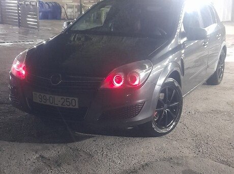 Opel Astra 2009