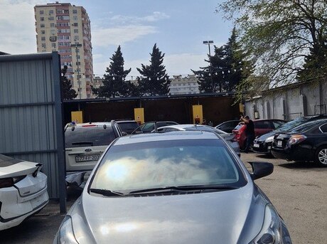 Hyundai Elantra 2014