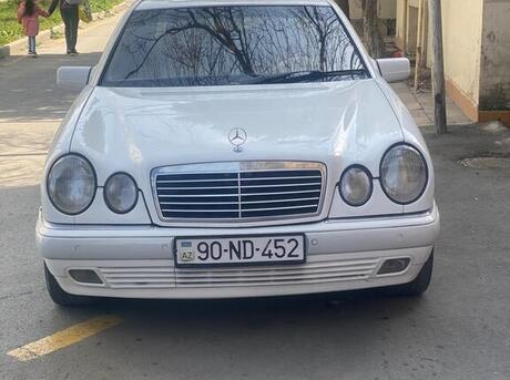 Mercedes E 240 1998