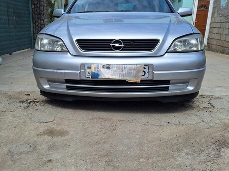 Opel Astra 1998