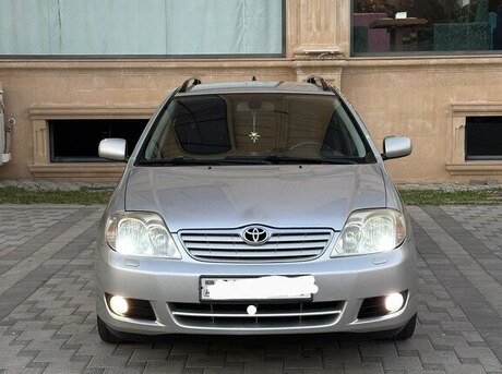 Toyota Corolla 2004