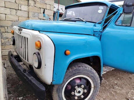 GAZ 52 1980