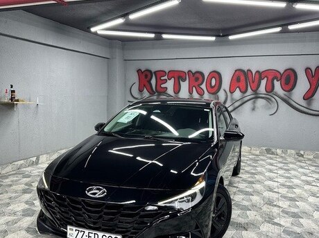 Hyundai Elantra 2021