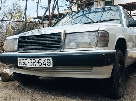 Mercedes E 180 1992