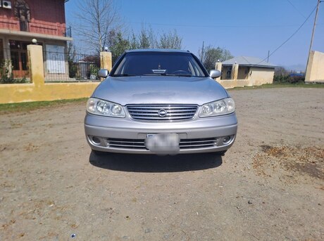 Nissan Sunny 2008