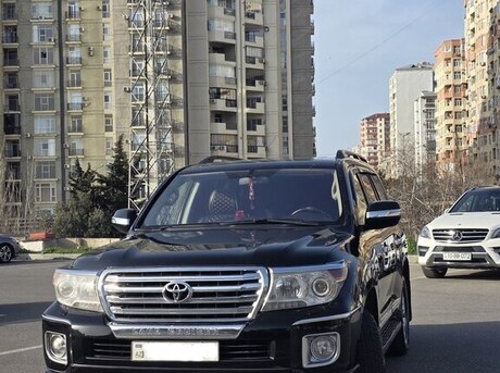 Toyota Land Cruiser 2010