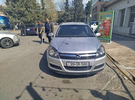 Opel Astra 2006