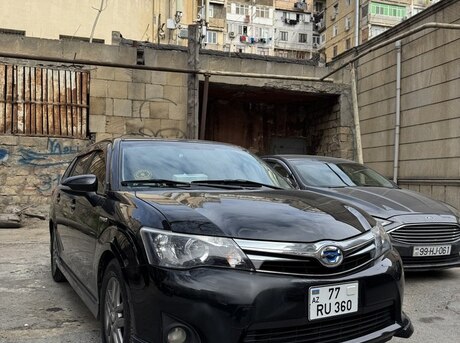 Toyota Corolla Fielder 2014