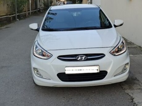Hyundai Accent 2015