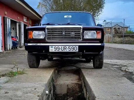 LADA (VAZ) 2107 2010