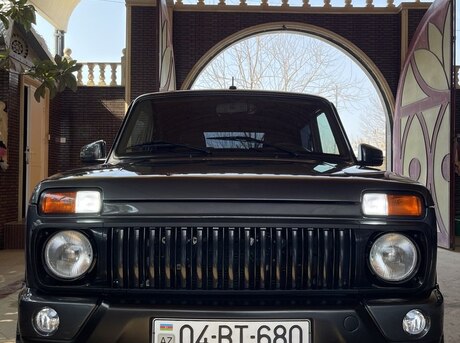 LADA (VAZ) Niva 2022