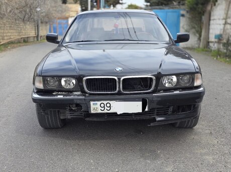 BMW 740 1998