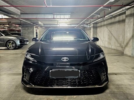 Toyota Camry 2024