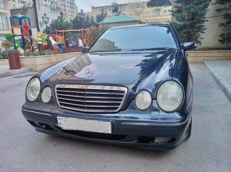 Mercedes E 240 1999