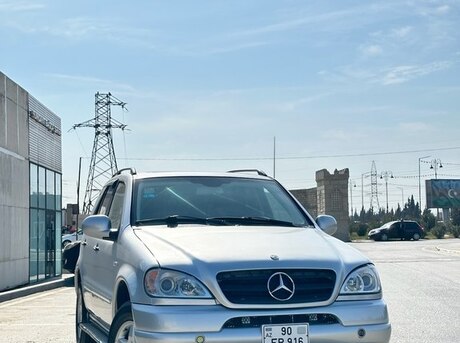 Mercedes ML 320 4MATIC 2000