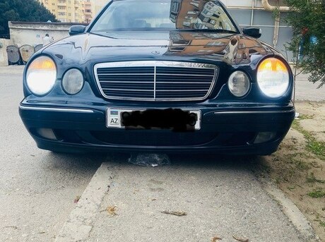 Mercedes E 270 2001