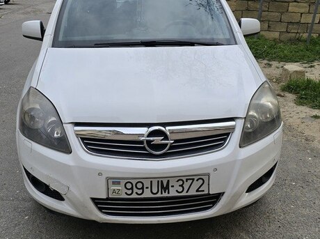 Opel Zafira 2010