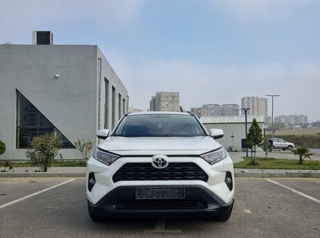 Toyota RAV4 2019