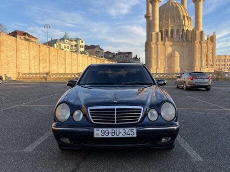 Mercedes E 220 d 2001