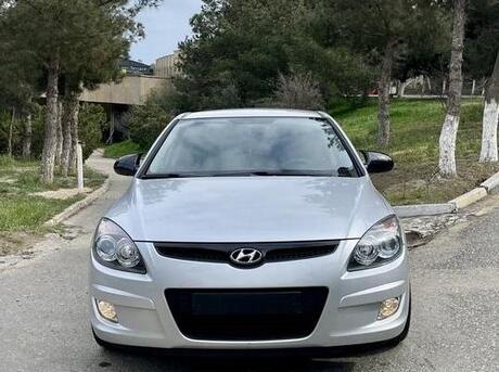 Hyundai i30 2009