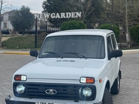 LADA (VAZ) Niva 2014