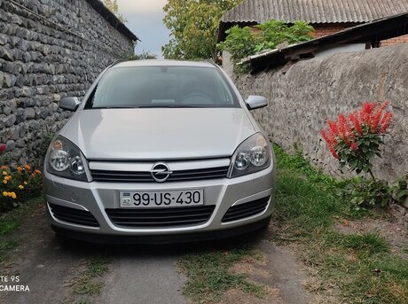 Opel Astra 2005