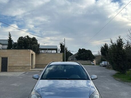 Opel Astra 2008