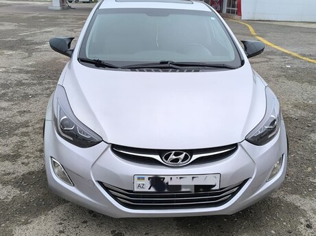 Hyundai Elantra 2011
