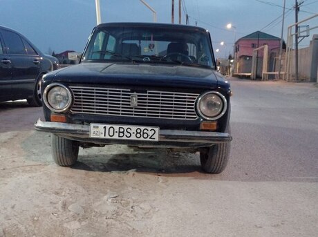 LADA (VAZ) 21011 1986