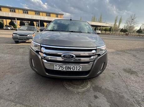 Ford Edge 2012