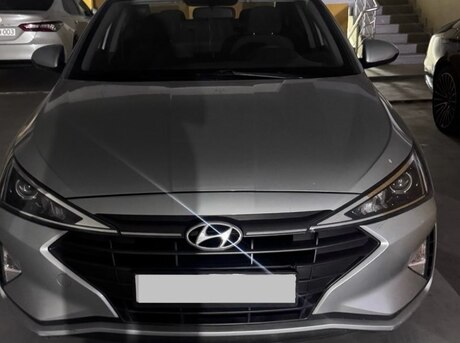 Hyundai Elantra 2020