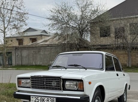 LADA (VAZ) 2107 2010